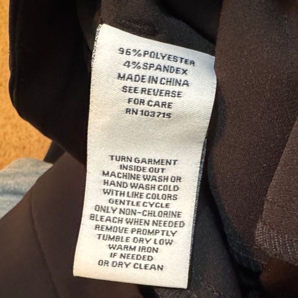 NWT Beautiful Nanette Lepore Classic Black Dress Pants with a Quality Feel - Picture 7 of 8